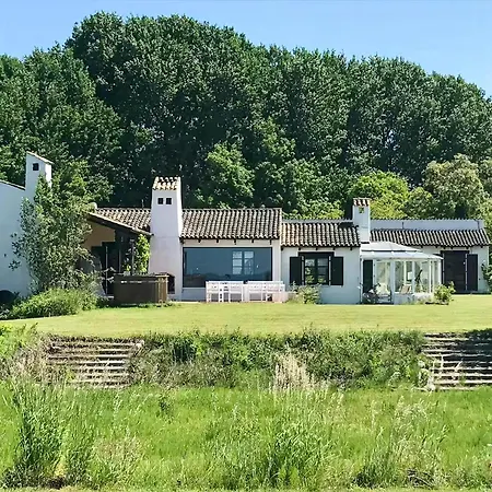 Mediterranean-inspired On Country Holbæk